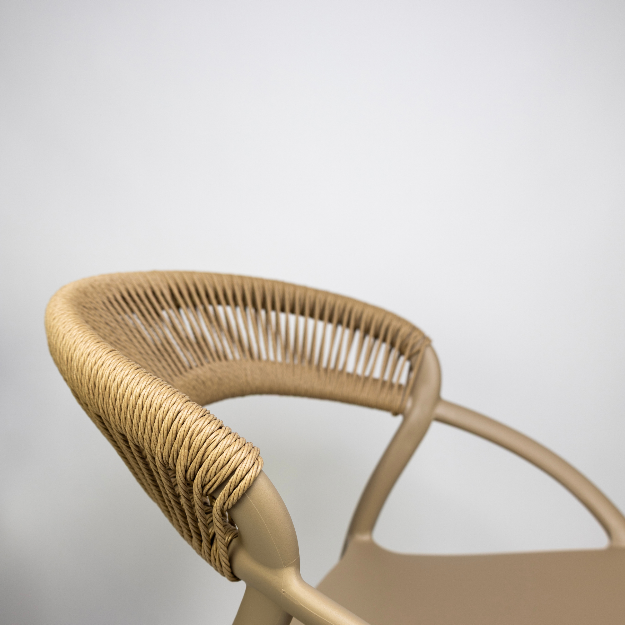 Scaun exterior Riviera cu cadru din polipropilena bej, natur Scaun exterior Riviera cu cadru din polipropilena bej, natur